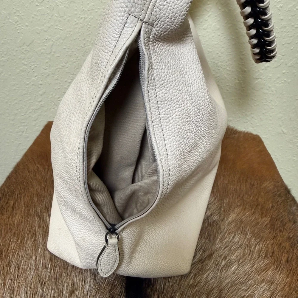 Rebecca Minkoff Chain Hobo Bag Cream Leather Handle Side Zippers‎ Quiet Luxury